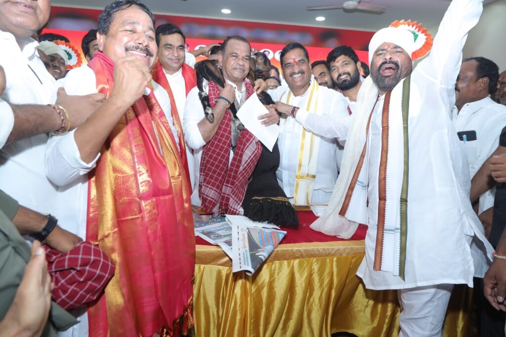 Minister Komatireddy Launches ₹338-Crore Road Projects Across Four Constituencies
